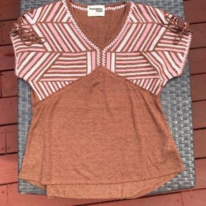 Worn once Savanna Jane adorable top Size L